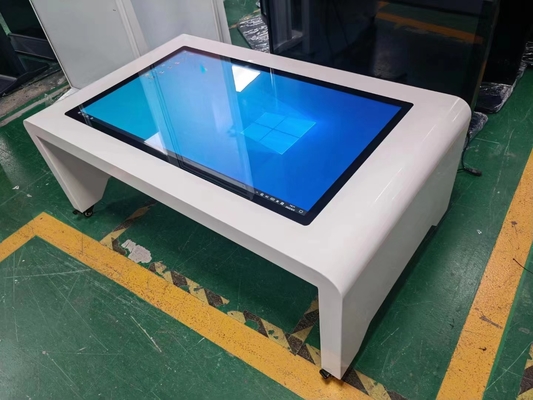 CE 6点LEDキオスクディスプレイ インタラクティブなデジタルサイネージ 60HZ ビジネス広告