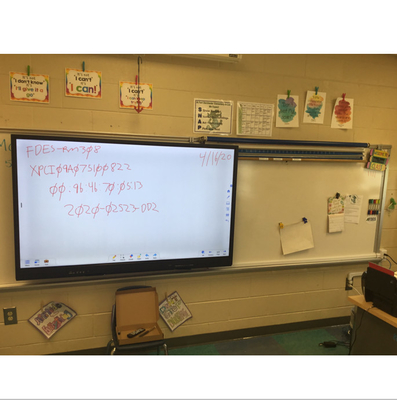 高精度2mm技術を持つAndroidインタラクティブホワイトボードテレビ