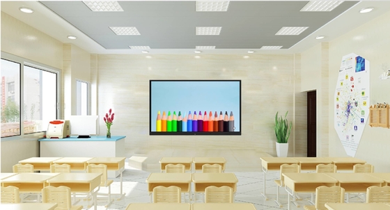 私たちのHD QLED Android 13内蔵カメラで会議体験を向上させてください