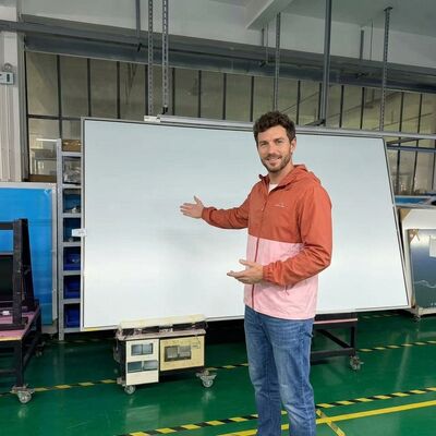 教育およびビジネス向けの10点タッチ赤外線技術とマルチOS互換性を備えたインタラクティブスマートホワイトボード