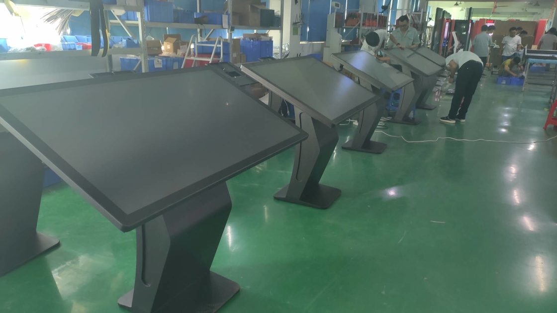 Iboard Factory Direct CE FCC LEDキオスクディスプレイ インタラクティブなフロアスタンド Kスタイルのデジタルサイネージ ビジネス広告のための窓システム